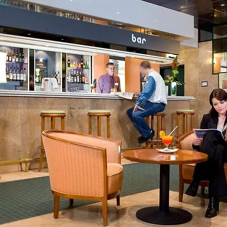 Hotell Ibis Paris Porte De Bercy