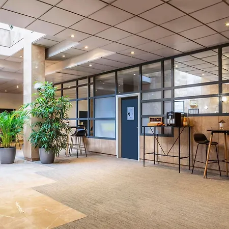 Hotel Ibis Paris Porte De Bercy