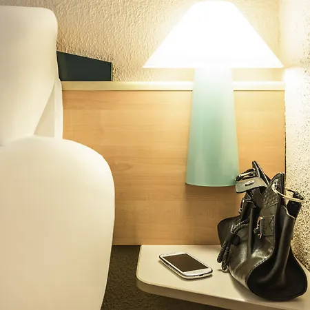 מלון Ibis Paris Porte De Bercy