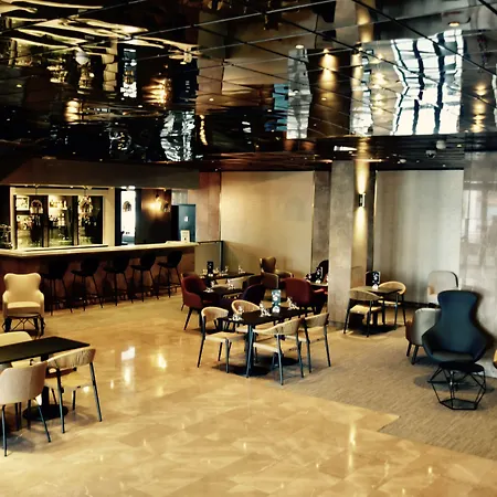 מלון Ibis Paris Porte De Bercy