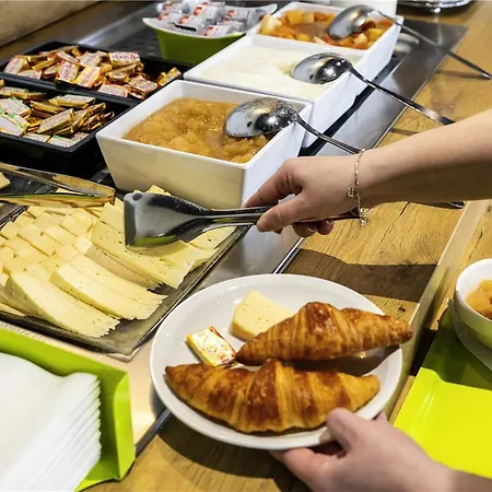 מלון Ibis Paris Porte De Bercy שרנטון-לה-פונט