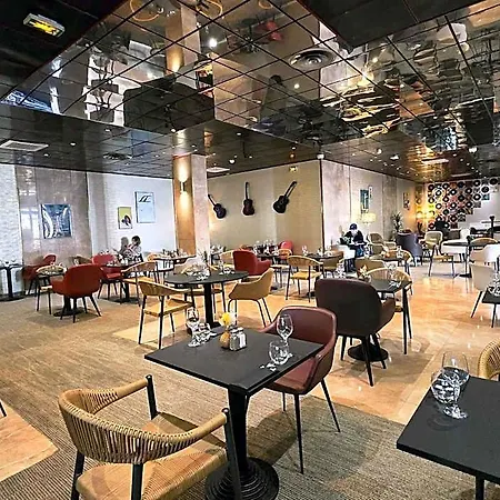 Ibis Paris Porte De Bercy