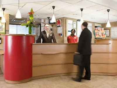 Ibis Paris Porte De Bercy Hotel Charenton-le-Pont