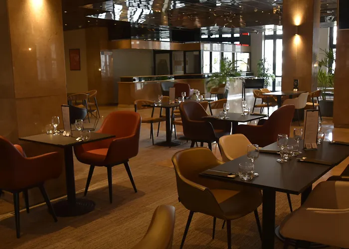 Hotel Ibis Paris Porte De Bercy Charenton-le-Pont