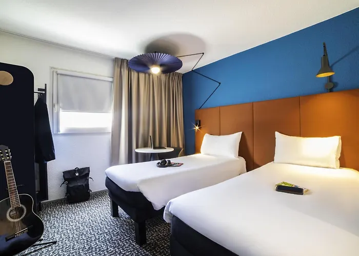 Hotel Ibis Paris Porte De Bercy