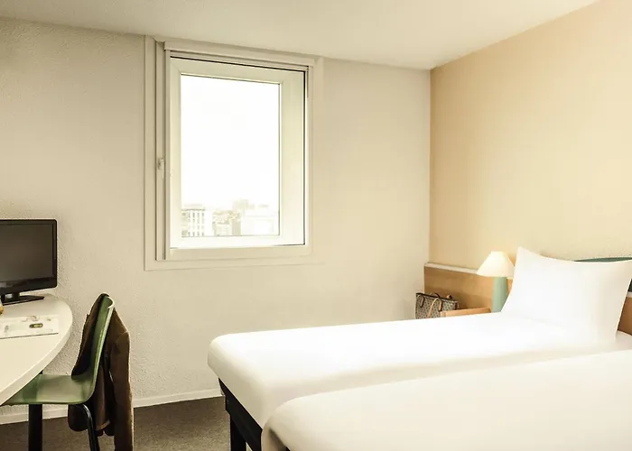 Hotel Ibis Paris Porte De Bercy 3*