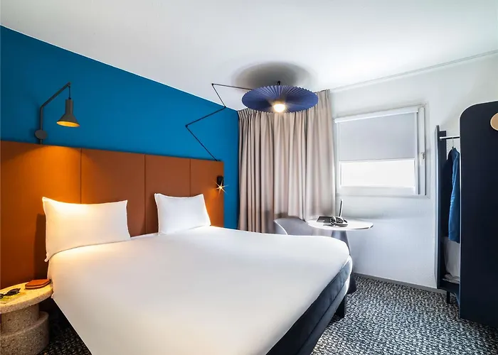 Hotel Ibis Paris Porte De Bercy